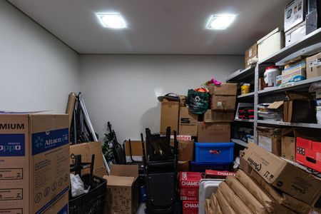 Casa para alugar com 200m², 2 quartos e 2 vagas Casa para alugar com 200m², 2 quartos e 2 vagasQuarto 1