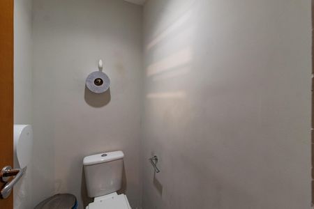 Lavabo de casa para alugar com 2 quartos, 200m² em Várzea da Barra Funda, São Paulo