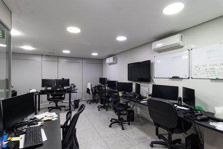 Casa à venda com 2 quartos, 200m² em Várzea da Barra Funda, São Paulo