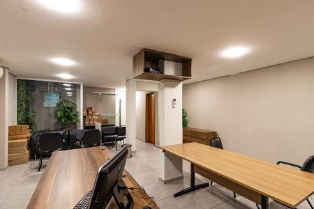 Casa para alugar com 200m², 2 quartos e 2 vagas Casa para alugar com 200m², 2 quartos e 2 vagasSala 2