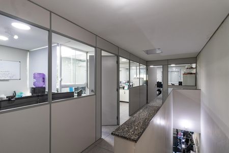 Casa para alugar com 200m², 2 quartos e 2 vagas Casa para alugar com 200m², 2 quartos e 2 vagasSala 5