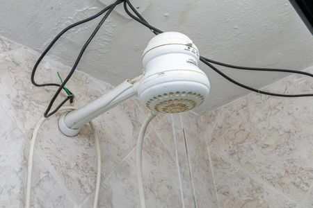 Apartamento para alugar com 38m², 1 quarto e sem vaga Apartamento para alugar com 38m², 1 quarto e sem vagaBanheiro Canadense