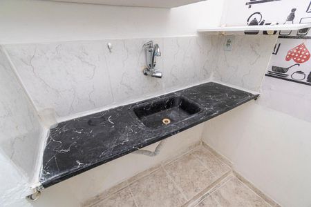 Cozinha de apartamento para alugar com 1 quarto, 38m² em Vila da Penha, Rio de Janeiro