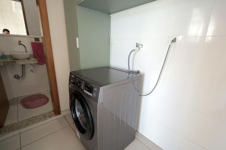 Área de Serviço de apartamento à venda com 2 quartos, 89m² em Vila Valparaíso, Santo André