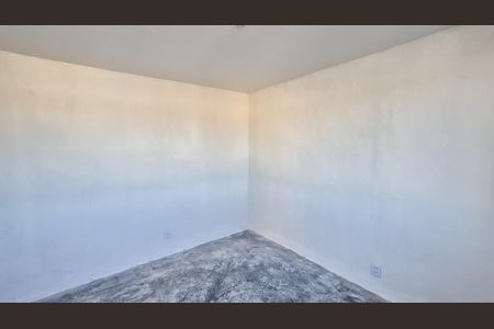 Quarto de casa à venda com 1 quarto, 32m² em Vista Alegre, Rio de Janeiro