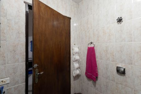 Banheiro  de casa para alugar com 1 quarto, 127m² em Jardim Recanto Verde, São Paulo