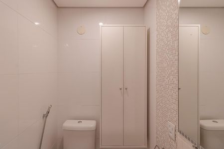 Apartamento para alugar com 62m², 3 quartos e 1 vaga Apartamento para alugar com 62m², 3 quartos e 1 vagaBanheiro da Suíte