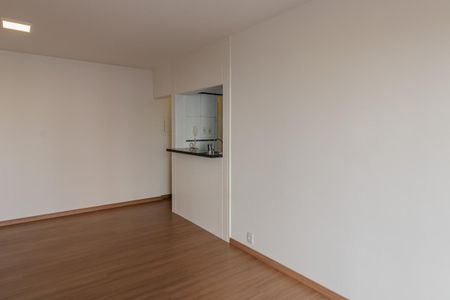 Apartamento para alugar com 62m², 3 quartos e 1 vaga Apartamento para alugar com 62m², 3 quartos e 1 vagaSala