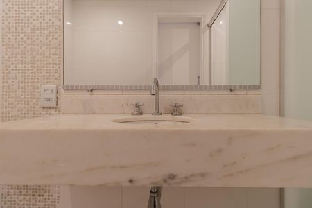 Apartamento para alugar com 62m², 3 quartos e 1 vaga Apartamento para alugar com 62m², 3 quartos e 1 vagaBanheiro da Suíte