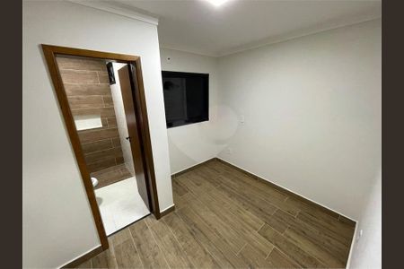 Casa à venda com 3 quartos, 178m² em Vila Carrão, São Paulo