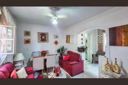 Casa à venda com 2 quartos, 60m² em Irajá, Rio de Janeiro