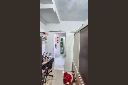 Casa à venda com 60m², 2 quartos e sem vaga Casa à venda com 60m², 2 quartos e sem vagaQuarto 1
