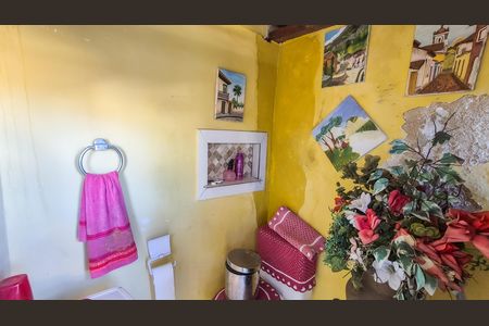 Casa à venda com 60m², 2 quartos e sem vaga Casa à venda com 60m², 2 quartos e sem vagaBanheiro 2