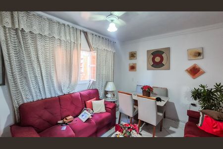 Sala de casa à venda com 2 quartos, 60m² em Irajá, Rio de Janeiro