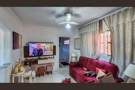 Casa à venda com 60m², 2 quartos e sem vaga Casa à venda com 60m², 2 quartos e sem vagaSala