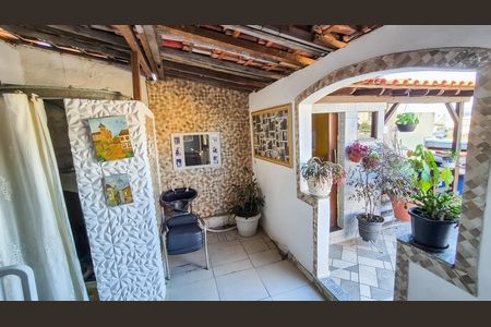 Casa à venda com 60m², 2 quartos e sem vaga
