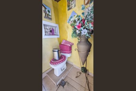 Casa à venda com 60m², 2 quartos e sem vaga Casa à venda com 60m², 2 quartos e sem vagaBanheiro 2
