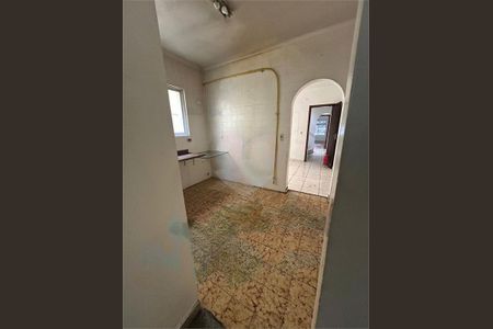 Casa à venda com 3 quartos, 202m² em Vila Santa Catarina, São Paulo