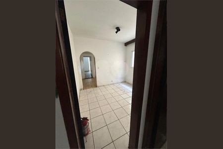 Casa à venda com 3 quartos, 202m² em Vila Santa Catarina, São Paulo