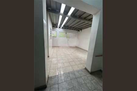 Casa à venda com 3 quartos, 202m² em Vila Santa Catarina, São Paulo