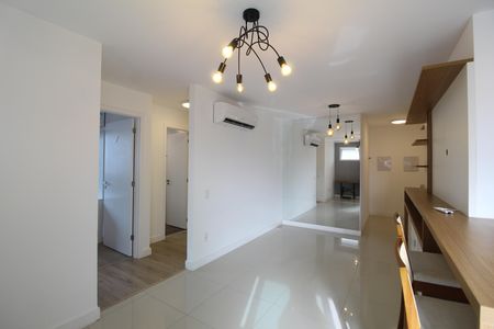Apartamento à venda com 80m², 2 quartos e 1 vagaSala