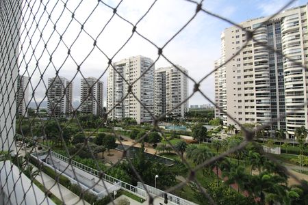 Apartamento à venda com 80m², 2 quartos e 1 vagaQuarto 2 - Vista