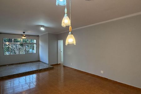 Apartamento para alugar com 110m², 3 quartos e 1 vaga Apartamento para alugar com 110m², 3 quartos e 1 vagaSala