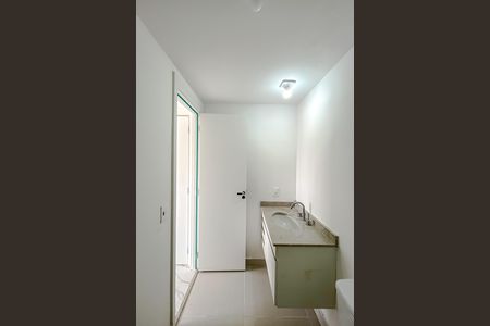 Apartamento para alugar com 24m², 1 quarto e sem vaga Apartamento para alugar com 24m², 1 quarto e sem vagaBanheiro da Suíte