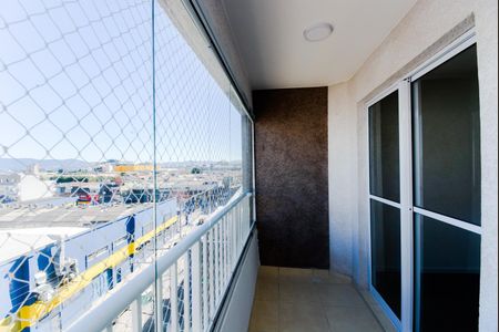 Varanda da Sala de apartamento para alugar com 2 quartos, 55m² em Vila das Bandeiras, Guarulhos