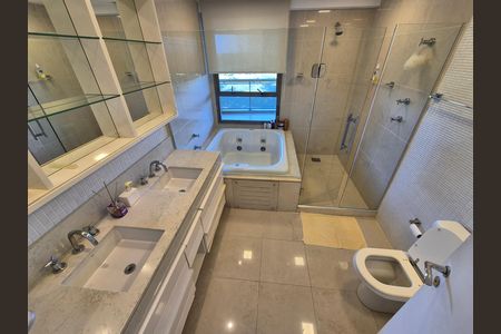 Apartamento para alugar com 4 quartos, 289m² em Barra da Tijuca, Rio de Janeiro