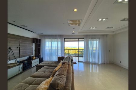 Apartamento para alugar com 289m², 4 quartos e 4 vagas