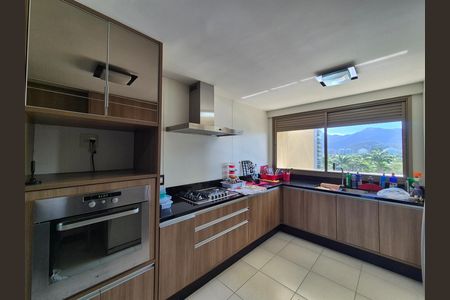 Apartamento para alugar com 289m², 4 quartos e 4 vagas