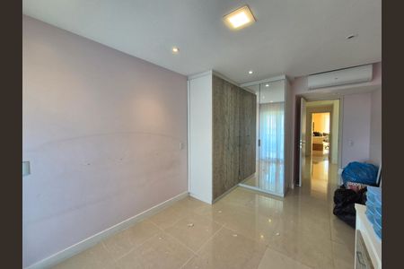 Apartamento para alugar com 289m², 4 quartos e 4 vagas