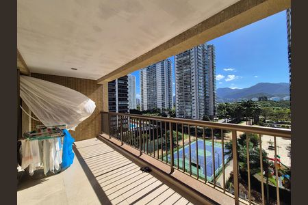 Apartamento para alugar com 289m², 4 quartos e 4 vagas