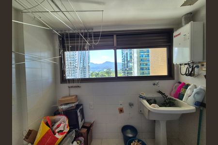 Apartamento para alugar com 289m², 4 quartos e 4 vagas