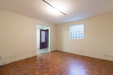 Casa à venda com 2 quartos, 375m² em Caxingui, São Paulo