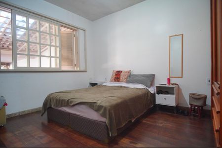 Casa para alugar com 130m², 3 quartos e 3 vagasQuarto 1 