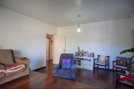 Casa para alugar com 130m², 3 quartos e 3 vagasSala 