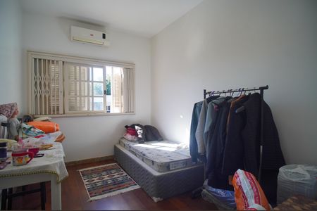 Casa para alugar com 130m², 3 quartos e 3 vagasQuarto 2