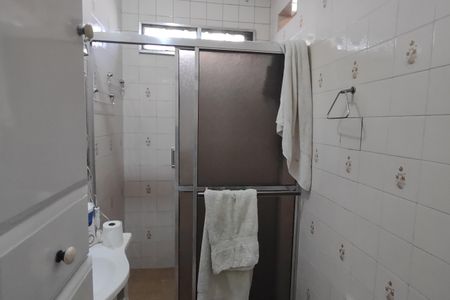 Casa para alugar com 137m², 3 quartos e 3 vagas Casa para alugar com 137m², 3 quartos e 3 vagasBanheiro da Suíte