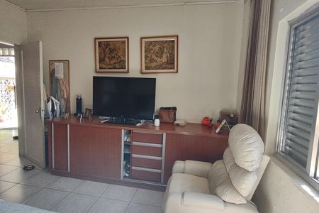 Casa para alugar com 137m², 3 quartos e 3 vagas Casa para alugar com 137m², 3 quartos e 3 vagasQuarto 1
