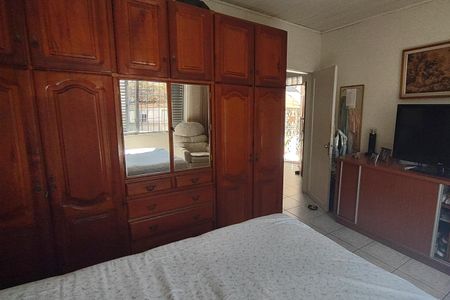 Casa para alugar com 137m², 3 quartos e 3 vagas Casa para alugar com 137m², 3 quartos e 3 vagasQuarto 1