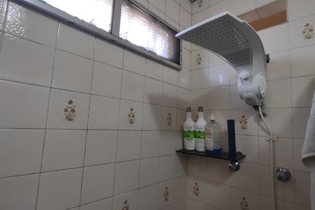 Casa para alugar com 137m², 3 quartos e 3 vagas Casa para alugar com 137m², 3 quartos e 3 vagasBanheiro da Suíte