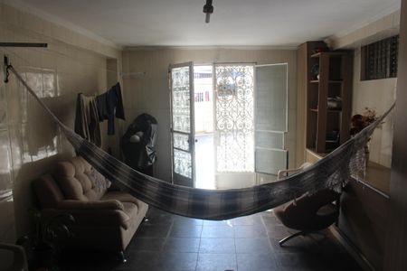 Casa para alugar com 137m², 3 quartos e 3 vagasQuintal