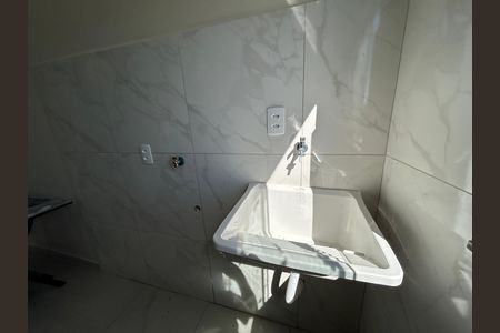 Área de Serviço de apartamento para alugar com 2 quartos, 50m² em Quintino Bocaiúva, Rio de Janeiro