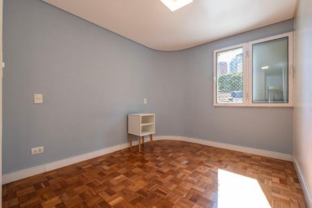 Suíte de apartamento para alugar com 2 quartos, 64m² em Alto de Pinheiros, São Paulo