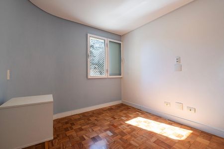 Suíte de apartamento para alugar com 2 quartos, 64m² em Alto de Pinheiros, São Paulo
