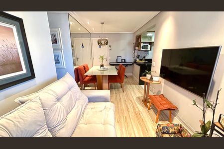 Sala de apartamento para alugar com 2 quartos, 59m² em Picanço, Guarulhos
