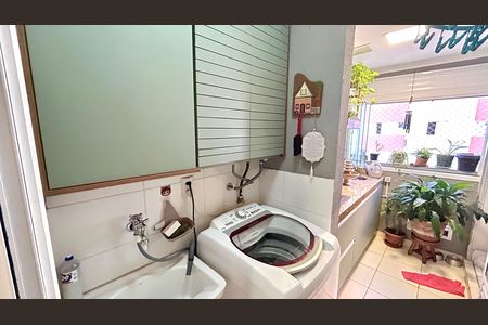 Área de Serviço de apartamento para alugar com 2 quartos, 59m² em Picanço, Guarulhos