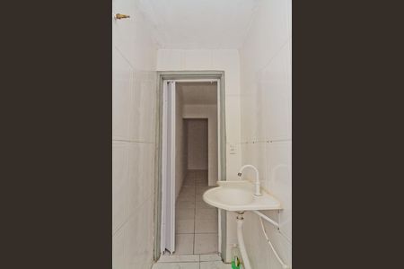 Área de Serviço de casa para alugar com 1 quarto, 45m² em Parque Peruche, São Paulo